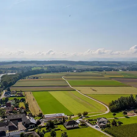 Mit Landblick Apartment *