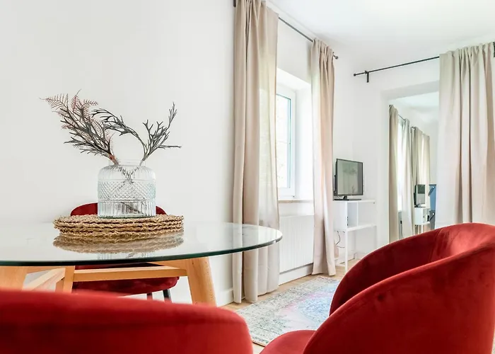 Mit Landblick Apartment *